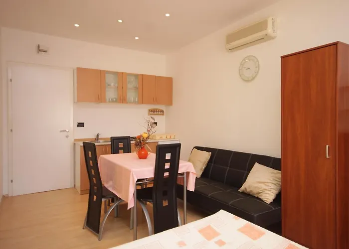 With A Parking Space Icici, Opatija - 7761 Apartman Icici